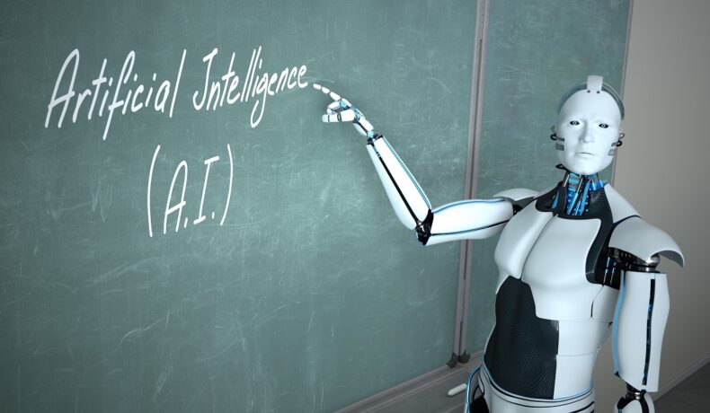 Robot alb care scrie pe o tablă, un fel de primul instructor cu inteligență artificială